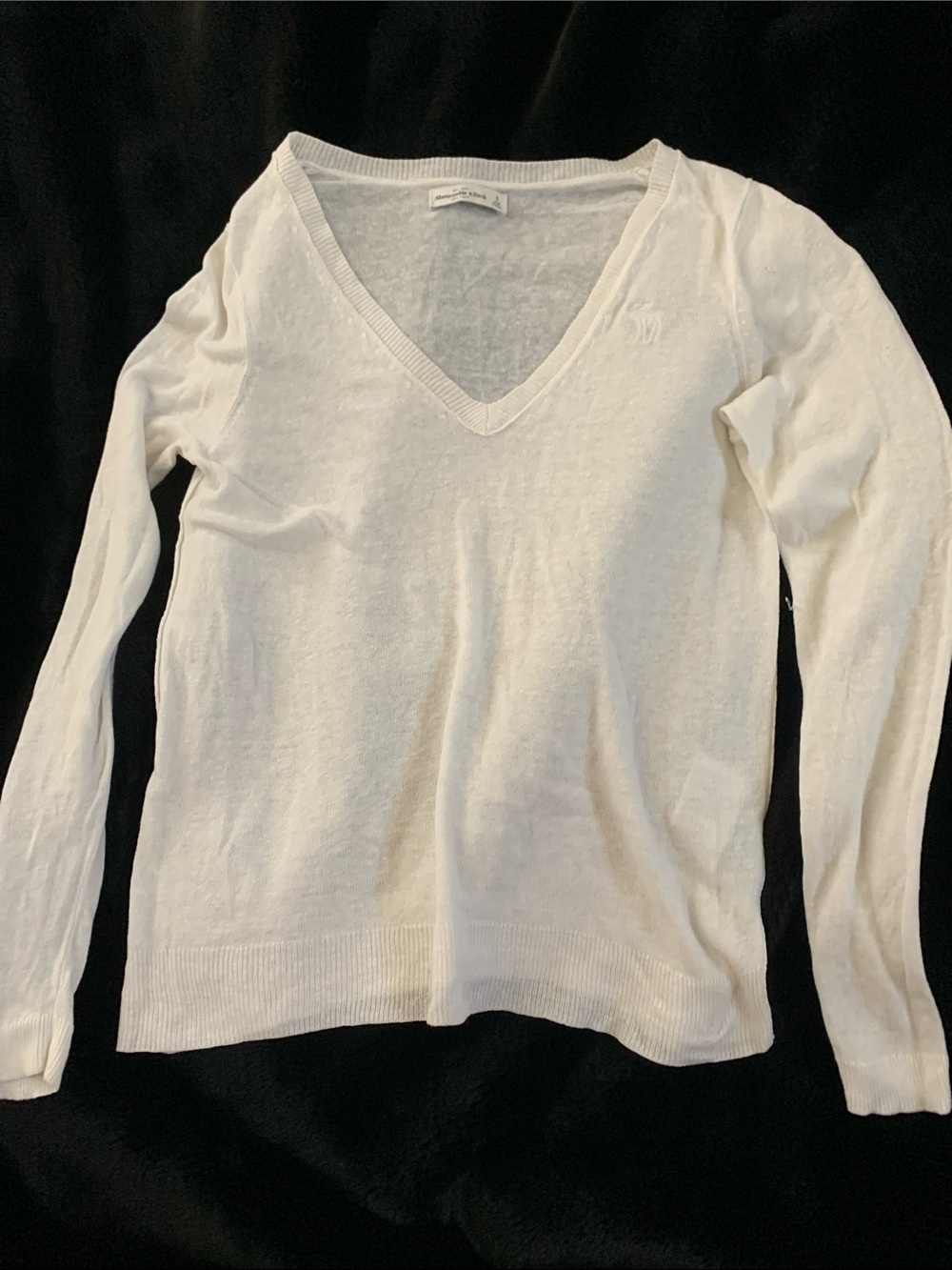 Abercrombie V-Neck Long Sleeve see thru Sweater - White